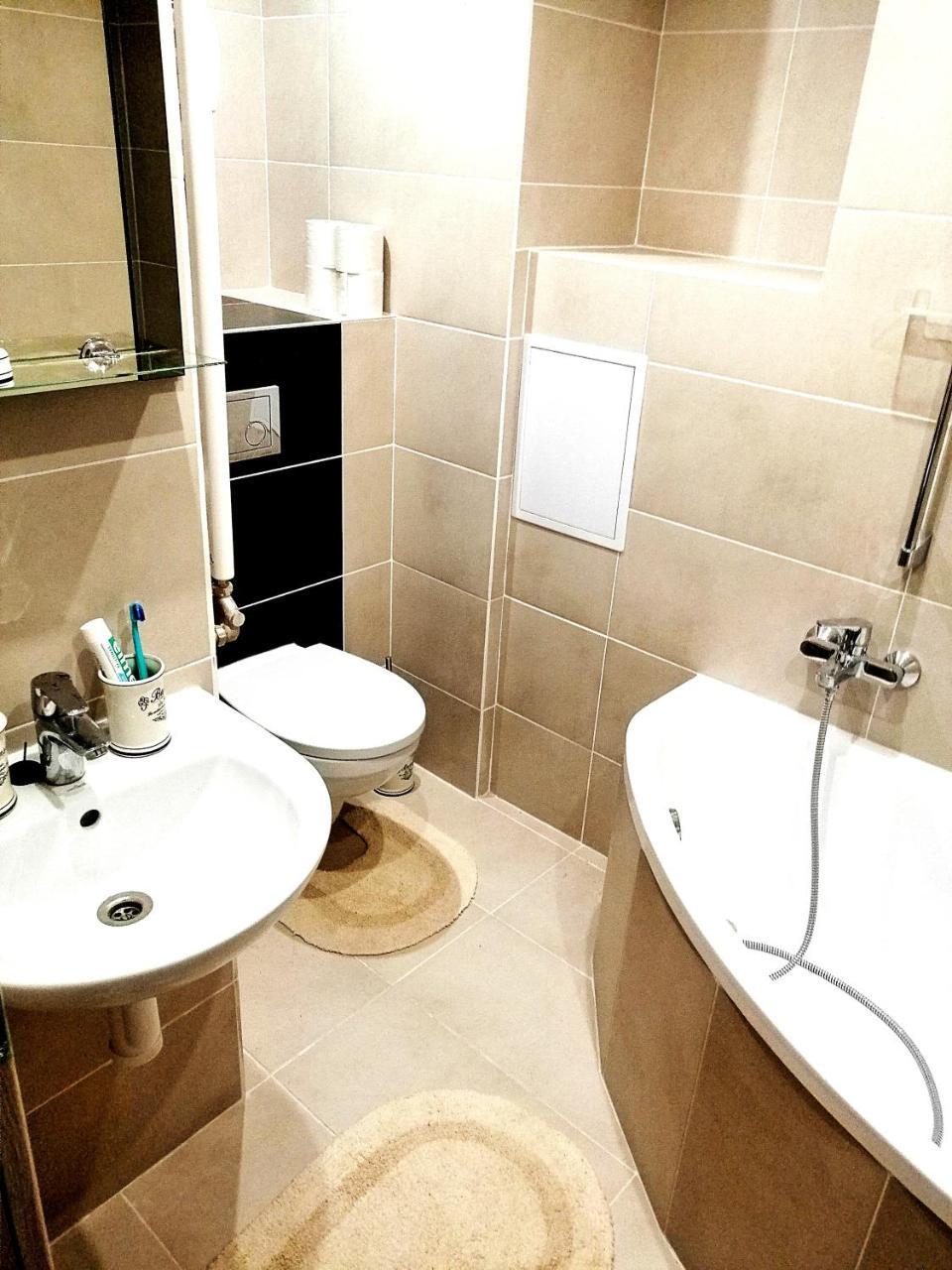 Entrez Apartment 1 Košice Exteriör bild